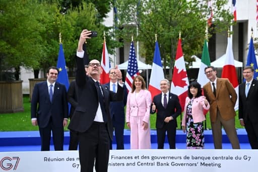 Roland Lescure, ministre français de l'Économie, lors d'une conférence de presse à Paris, en mai 2026