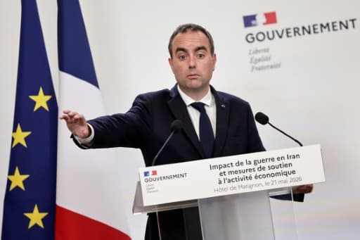 Le Premier ministre Sébastien Lecornu lors d'une conférence de presse à Paris, le 21 mai 2026