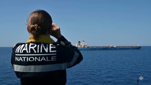 Le pétrolier Deliver observé par la Marine nationale avant son interception