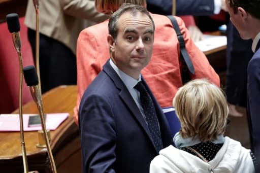 Sébastien Lecornu lors des questions au gouvernement à l'Assemblée nationale