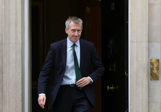 Le ministre britannique de la Défense Dan Jarvis à Londres