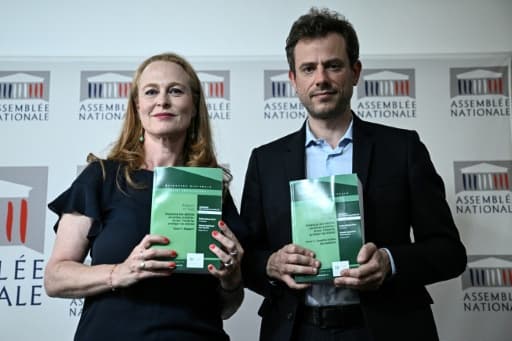 Bétharram : le texte voté à l'unanimité attend au Sénat, mais ses mesures clés avancent ailleurs